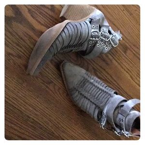 Size 9, Jeffrey Campbell Western Suede Boots